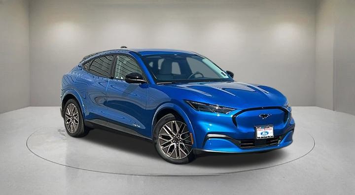 2025 Ford Mustang Mach-E