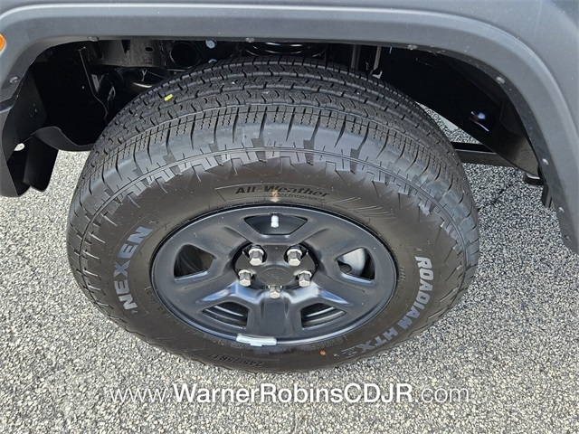 2025 Jeep Wrangler Sport photo 15