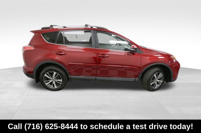 2018 Toyota RAV4 XLE photo 7