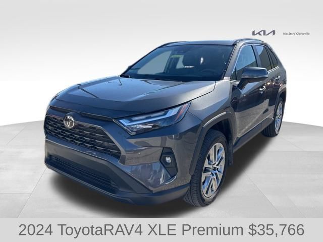 2024 Toyota RAV4 XLE Premium photo 3