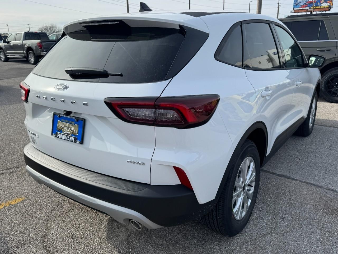 2025 Ford Escape Active photo 2