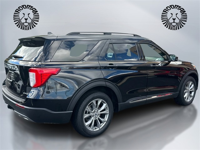 2023 Ford Explorer XLT photo 5