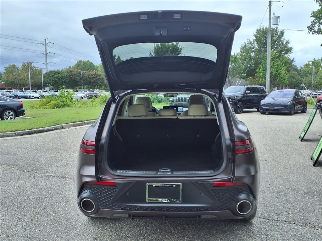 2022 Genesis GV70 3.5T Sport photo 8