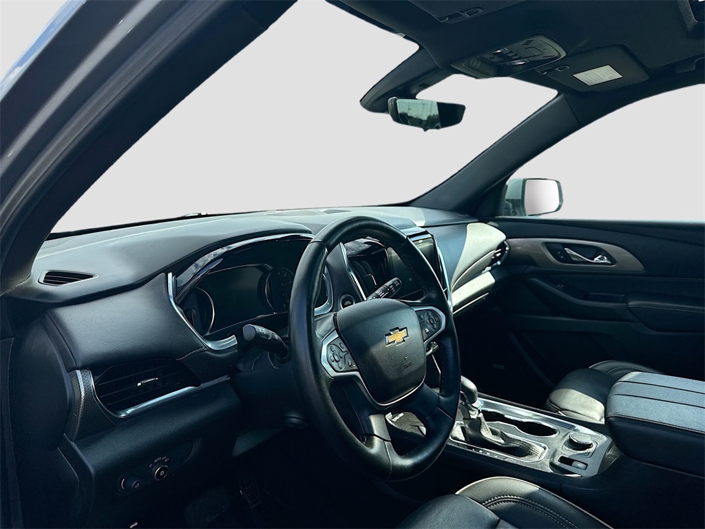 2023 Chevrolet Traverse Premier photo 4