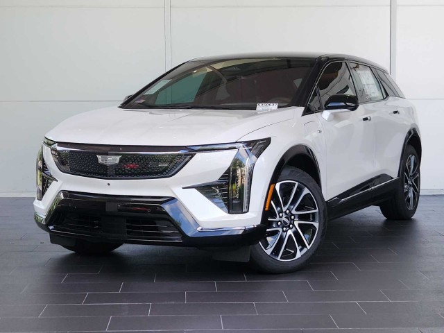 2025 Cadillac OPTIQ Sport 1
