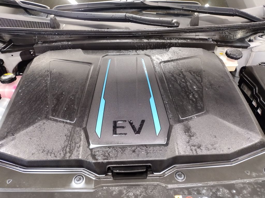 2023 Hyundai Ioniq 5 SEL photo 4