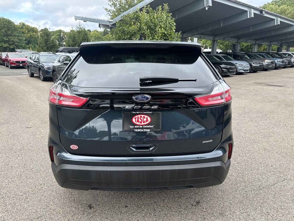 2024 Ford Edge SE photo 4