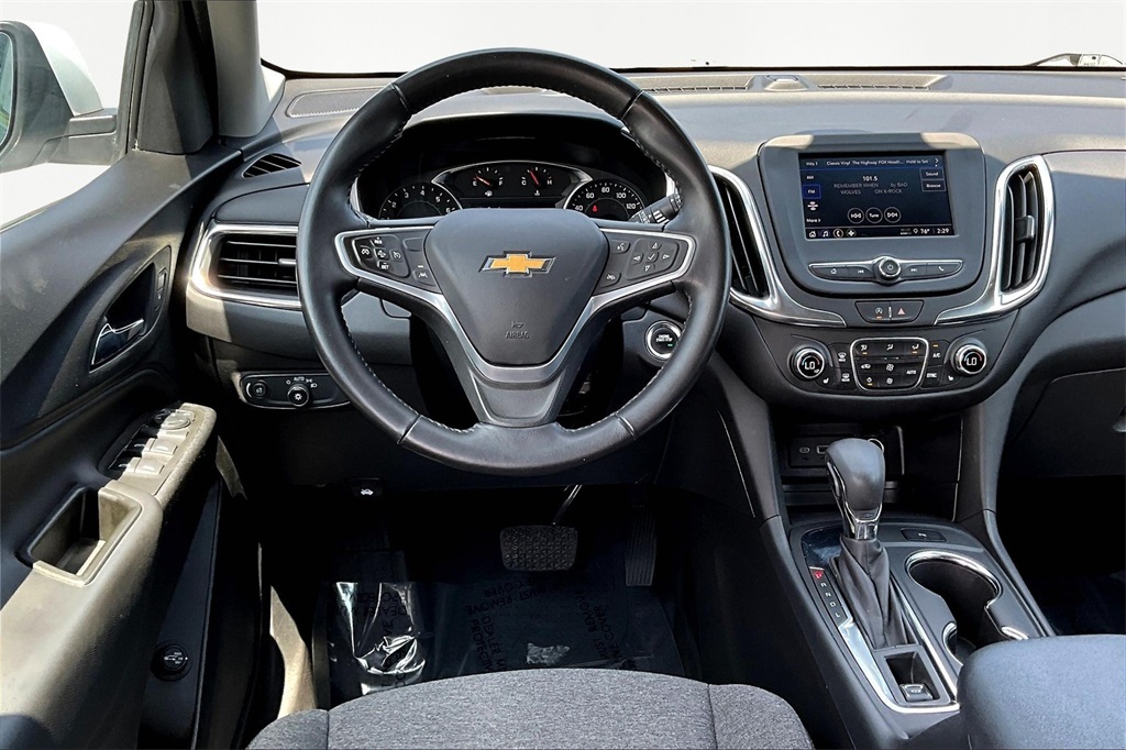 2022 Chevrolet Equinox LT photo 5
