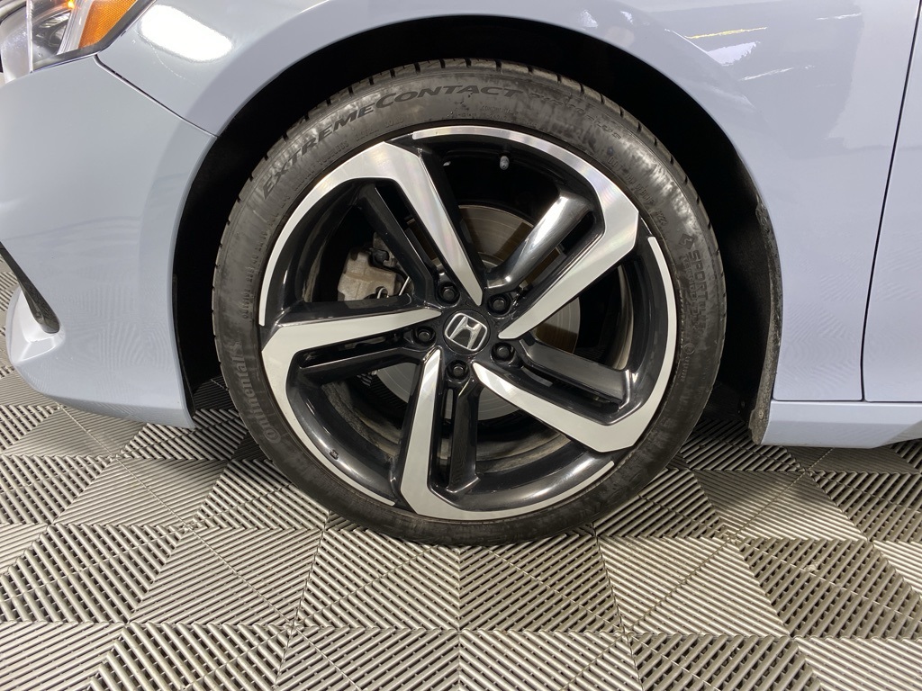 2022 Honda Accord Sport 2.0T photo 6