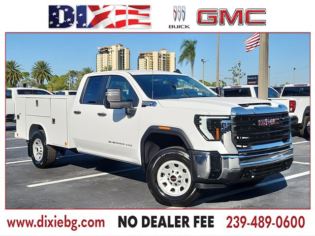 2025 GMC Sierra 3500HD Pro's photo
