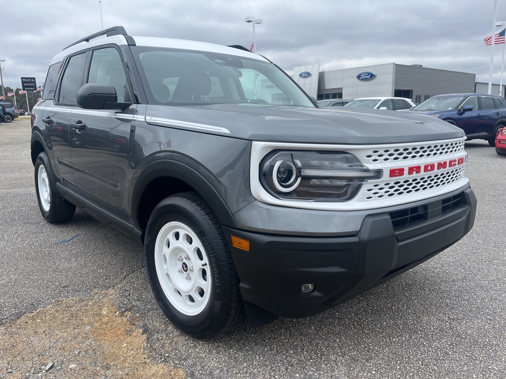 2025 Ford Bronco Sport Heritage photo 3