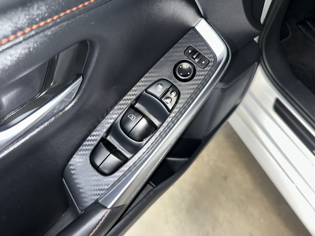 2022 Nissan Sentra SR photo 4