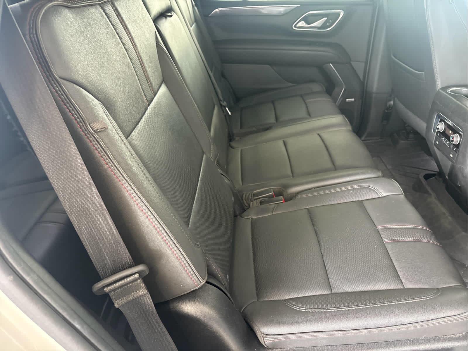 2022 Chevrolet Tahoe RST photo 15