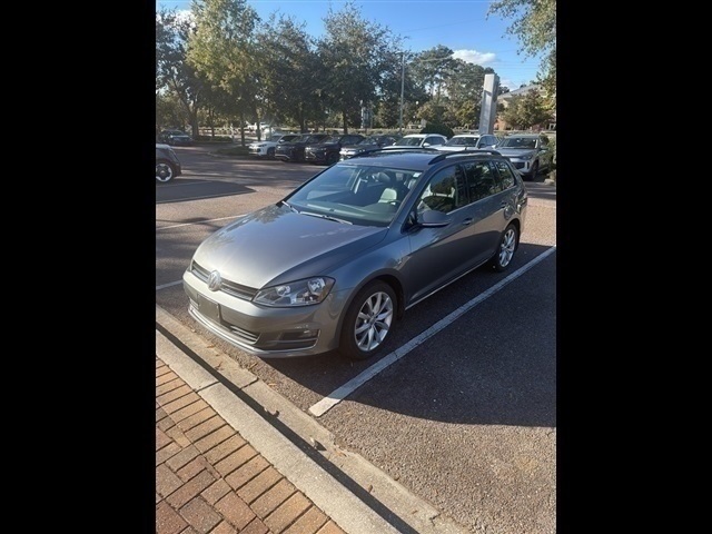 Used 2016 Volkswagen Golf SportWagen TSI SE with VIN 3VWC17AU7GM519474 for sale in Mount Pleasant, SC