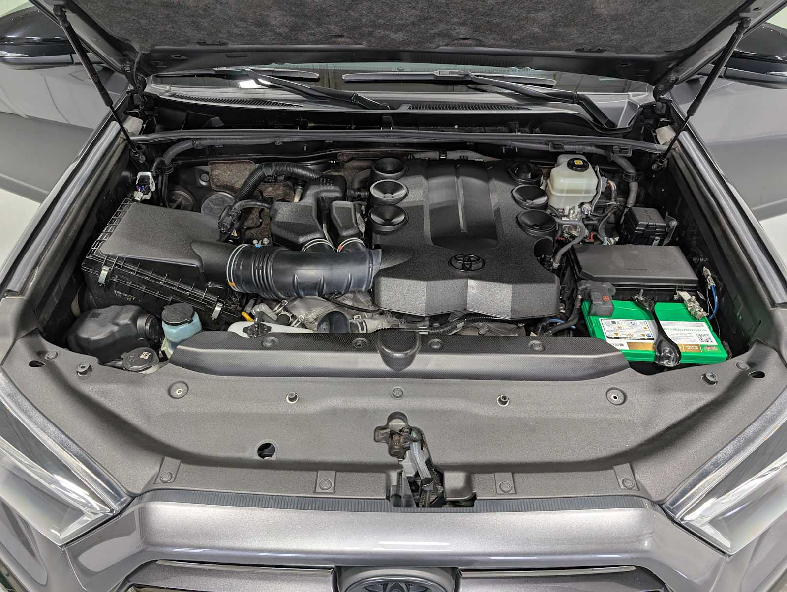 2020 Toyota 4Runner Nightshade Edition photo 13