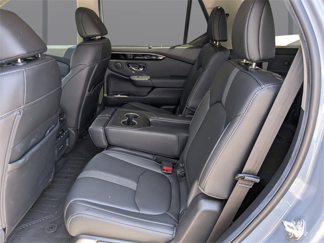2024 Honda Pilot Touring photo 14