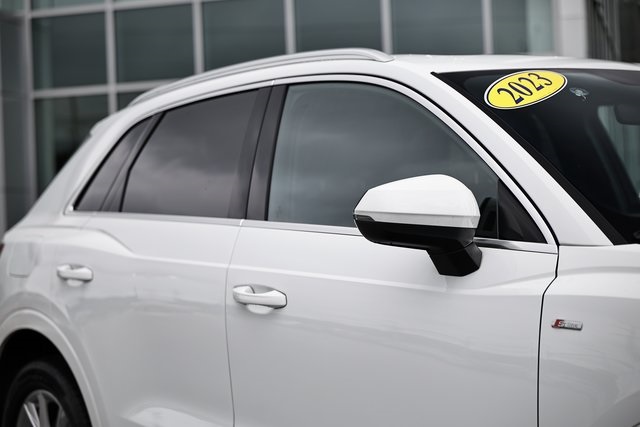 2023 Audi Q3 Premium S line photo 4