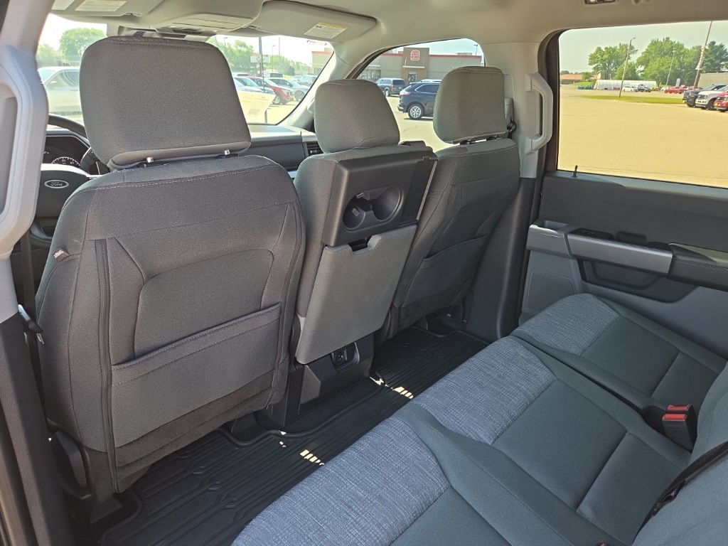 2023 Ford F-150 XLT photo 19