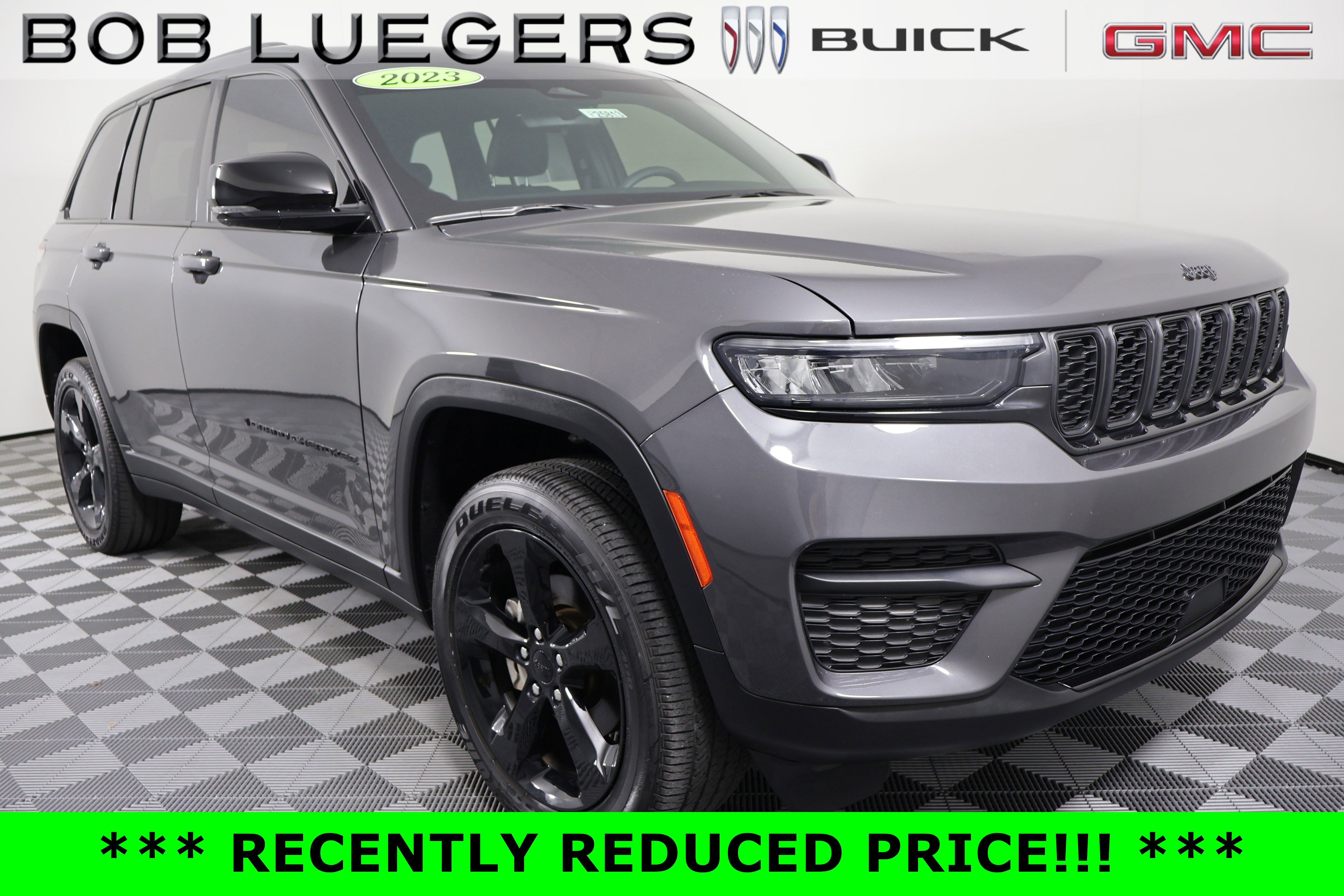 2023 Jeep Grand Cherokee Altitude's photo