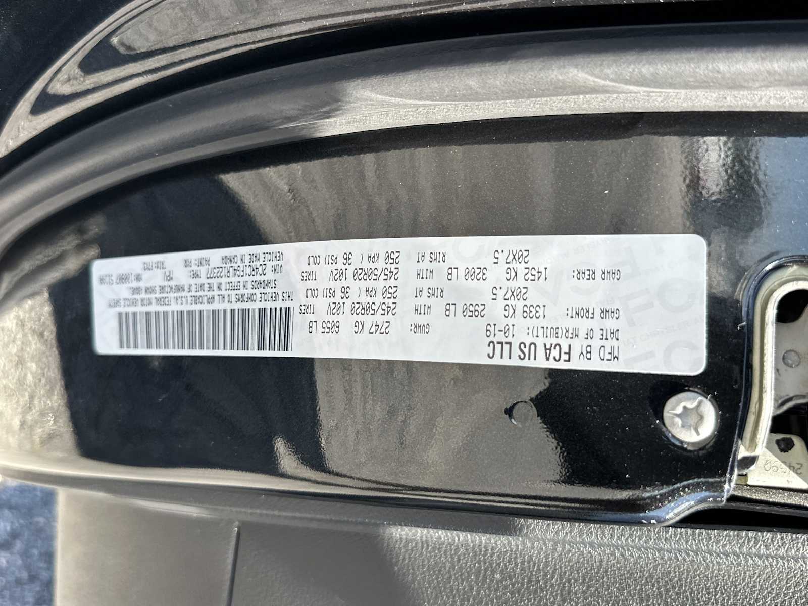 2020 Chrysler Pacifica Touring photo 32