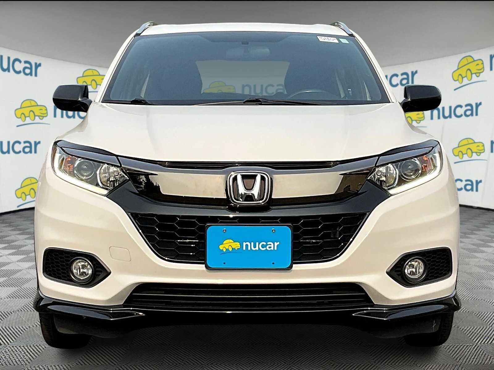 2020 Honda HR-V Sport photo 2