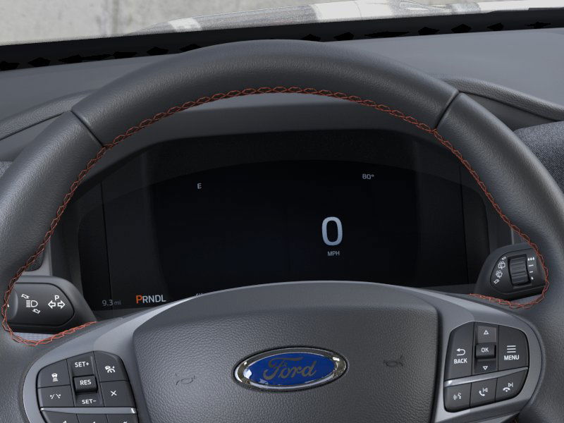 2025 Ford Explorer photo 4