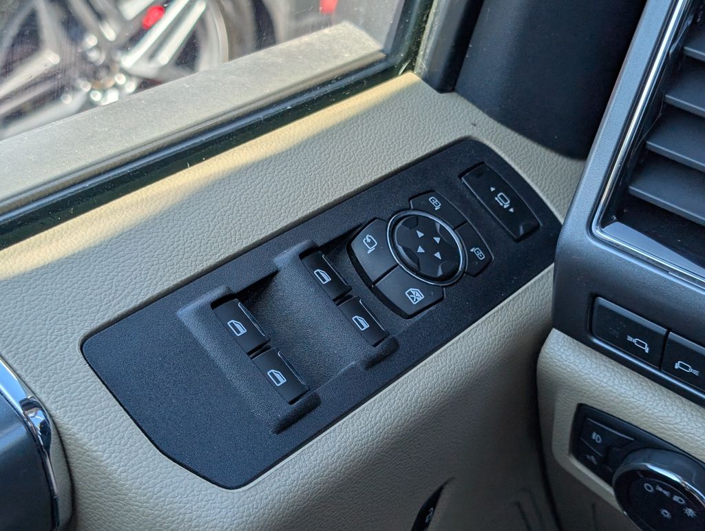 2019 Ford F-250 XLT photo 10