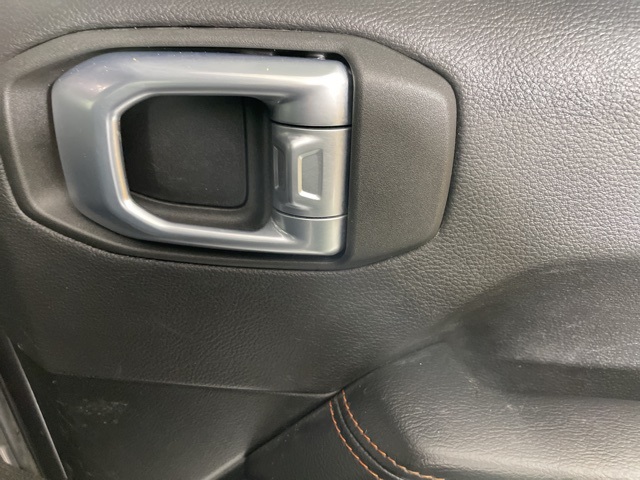 2021 Jeep Gladiator Mojave photo 15
