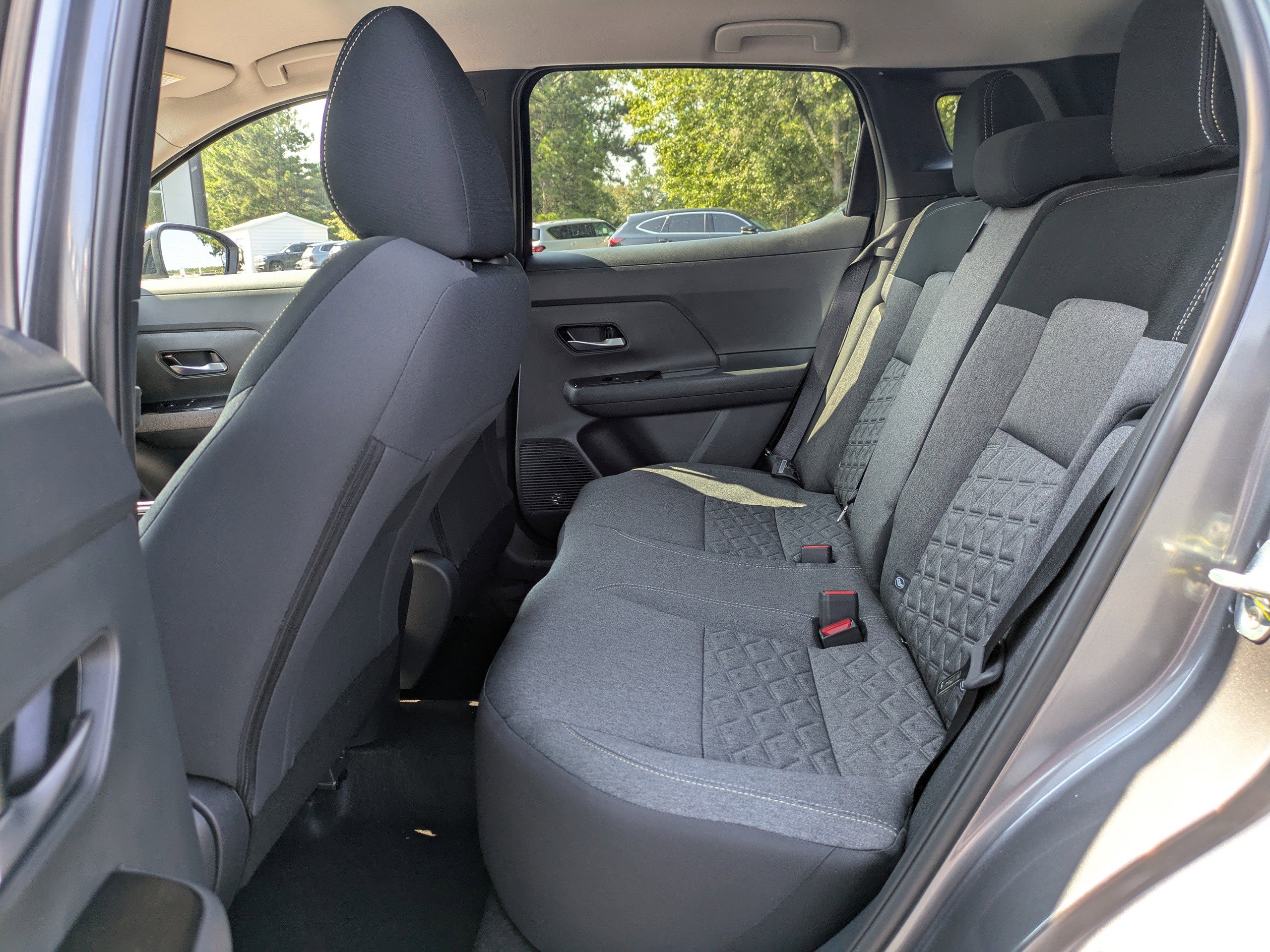 2026 Nissan Kicks SV photo 4