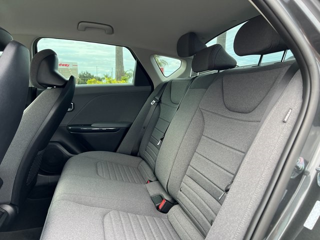 2025 Kia K4 EX photo 23