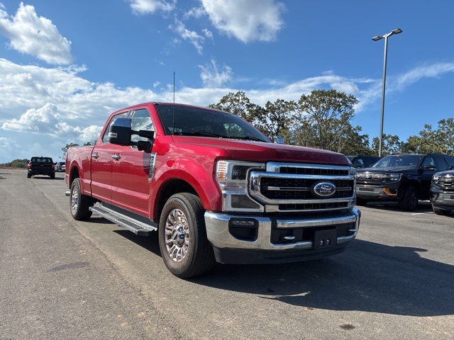 2022 Ford F-250 Lariat photo 2