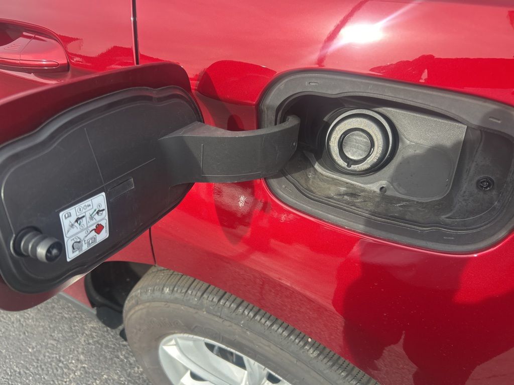 2019 Ford Edge SEL photo 3