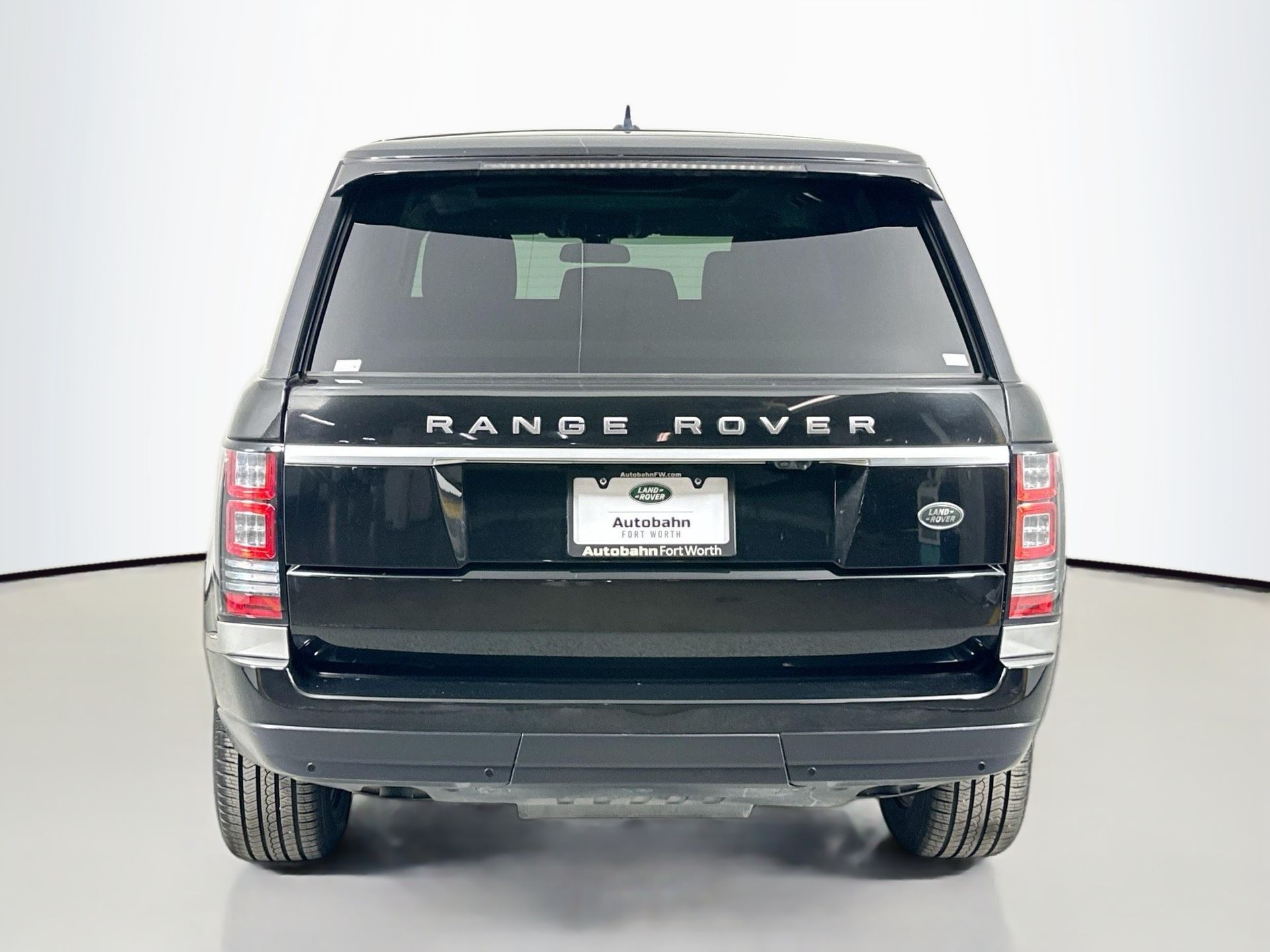 2016 Land Rover Range Rover Base photo 2