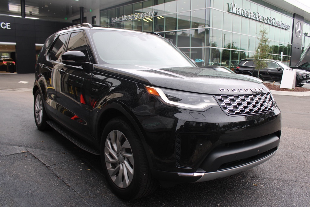 2025 Land Rover Discovery S photo 3