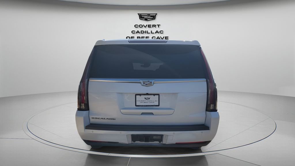 2016 Cadillac Escalade ESV Luxury photo 3