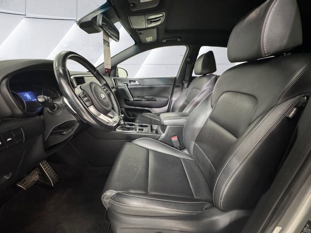 2022 Kia Sportage Nightfall Edition photo 7