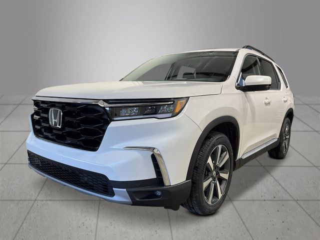 2025 Honda Pilot Touring's photo