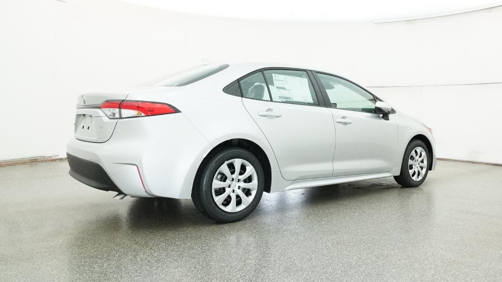 2025 Toyota Corolla LE photo 22