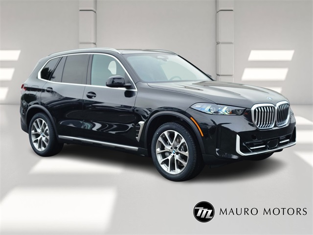 2026 BMW X5 40i's photo