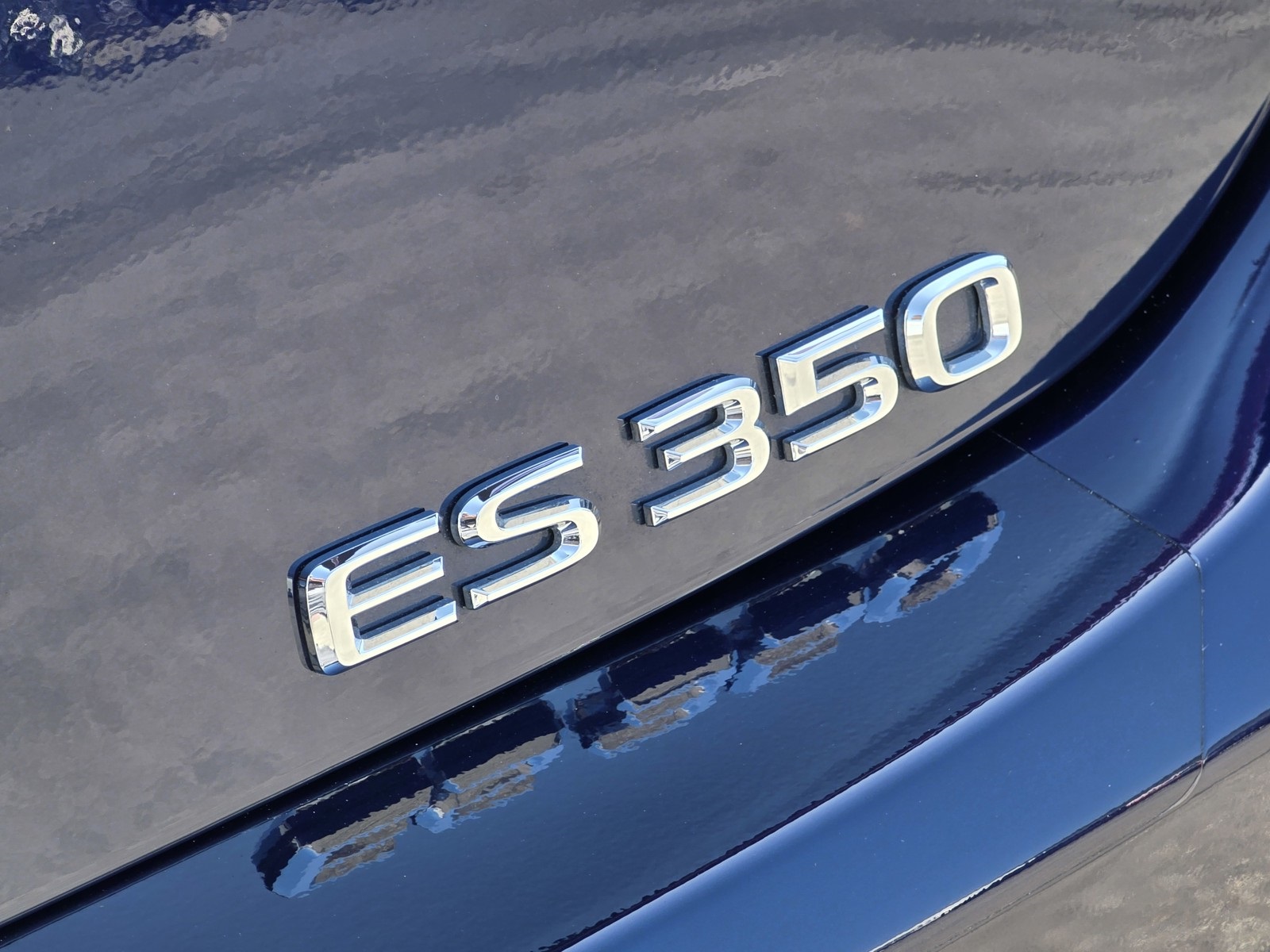 2022 Lexus ES 350 photo 11