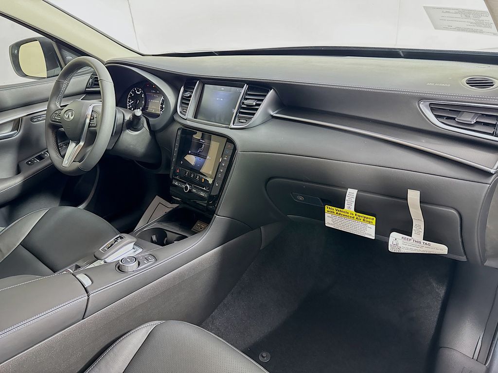 2025 Infiniti QX50 Luxe photo 29