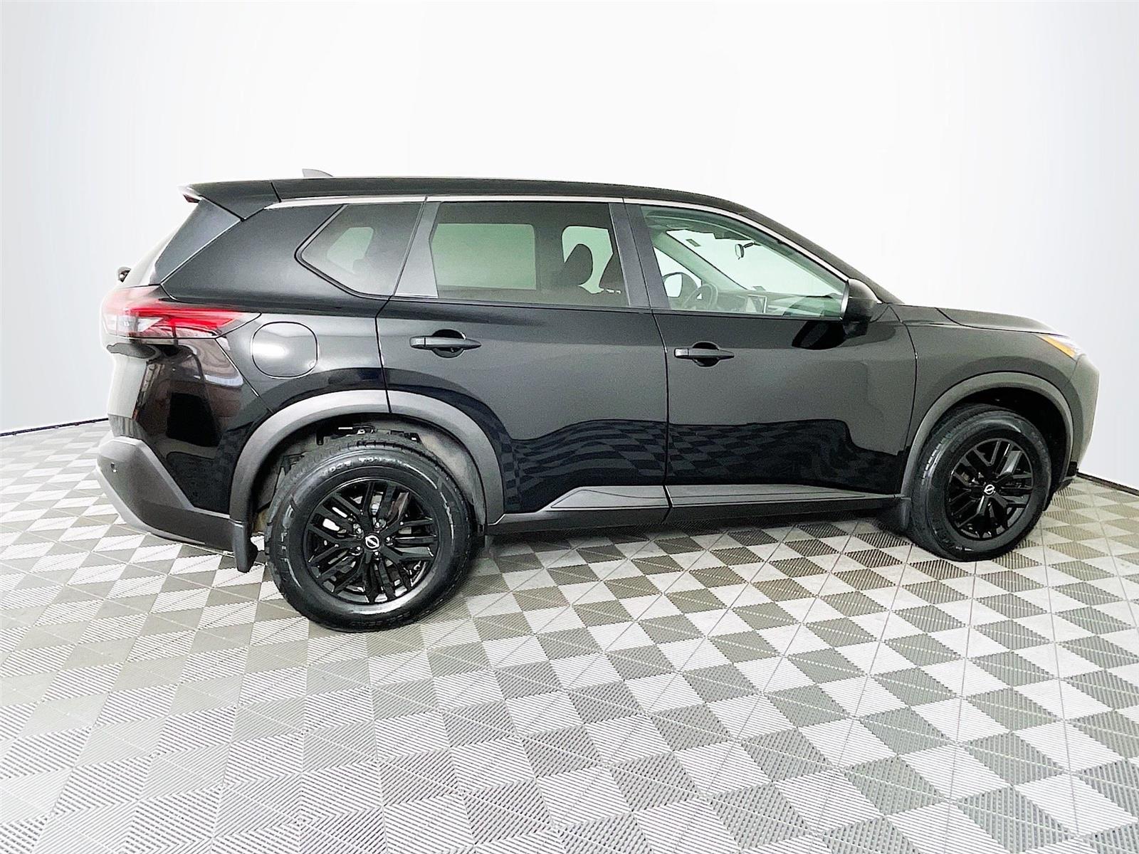 2023 Nissan Rogue S photo 4