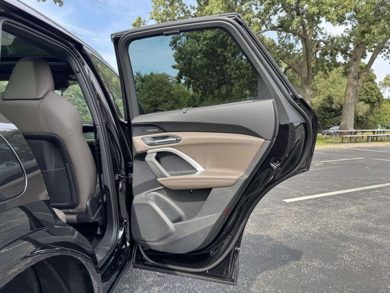 2025 Audi Q5 Premium Plus photo 18