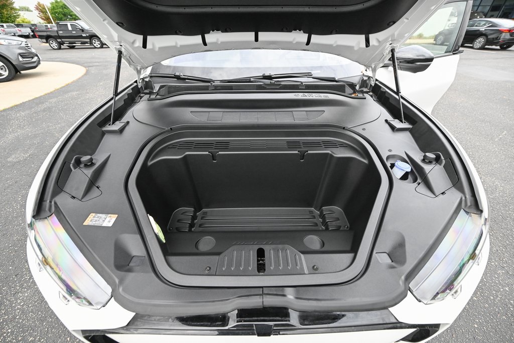 2024 Ford Mustang Mach-E Premium photo 11