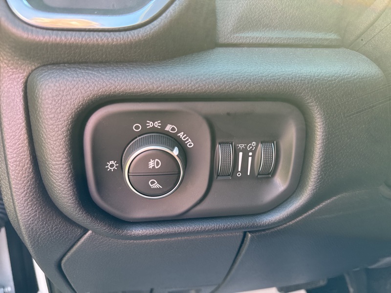 2026 Ram 2500 Laramie photo 28