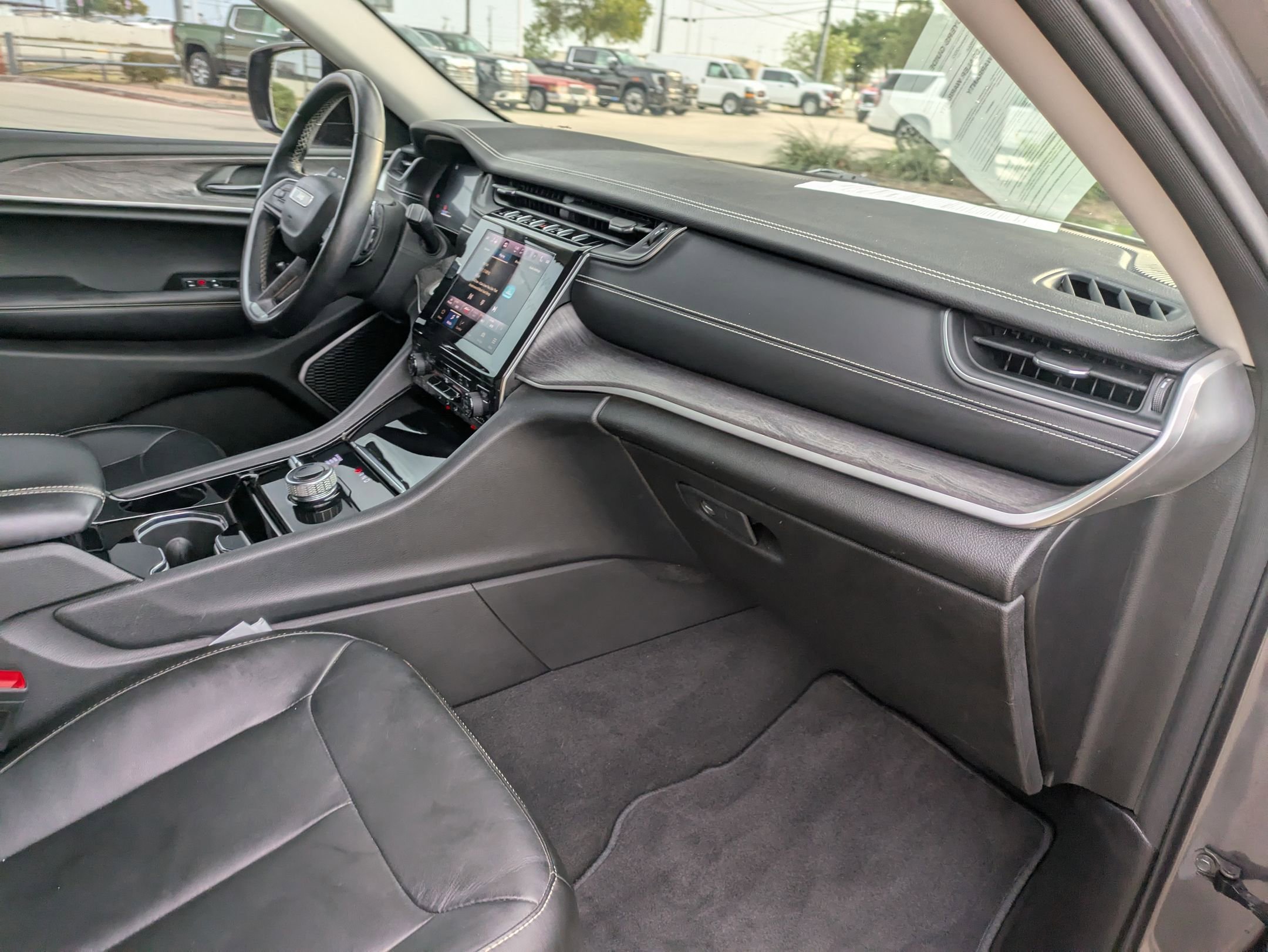 2022 Jeep Grand Cherokee Limited photo 26