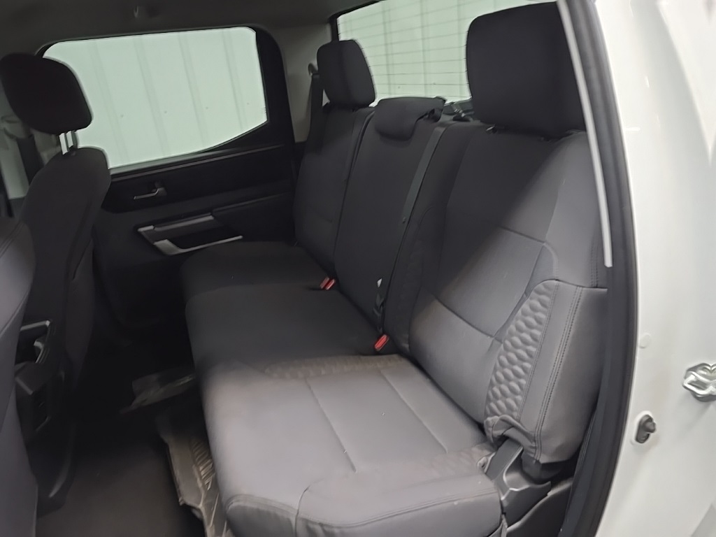 2022 Toyota Tundra SR5 photo 31