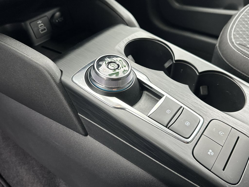 2025 FORD ESCAPE - Image 14