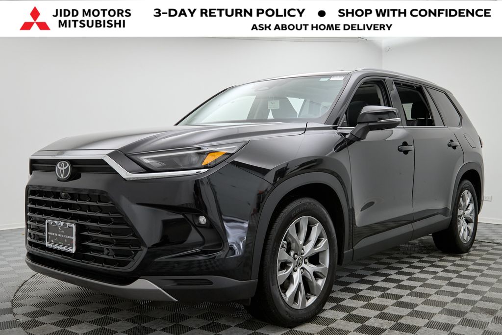 2024 Toyota Grand Highlander Limited's photo