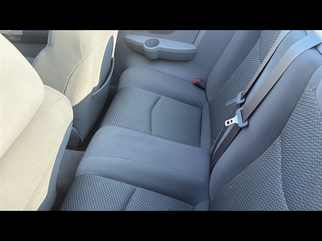 2008 Chrysler Sebring LX photo 21